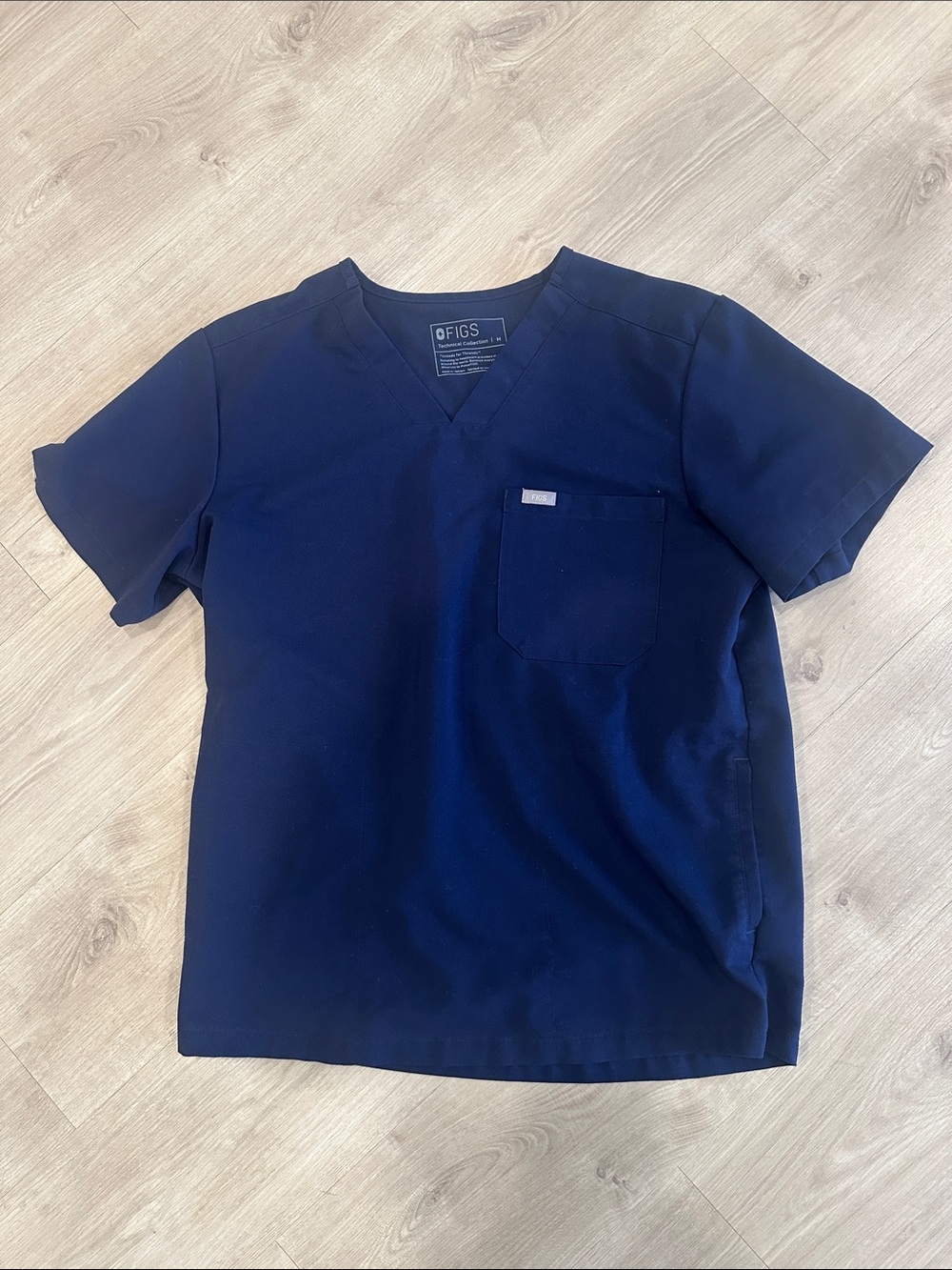 FIGS Navy Scrub Top (M)